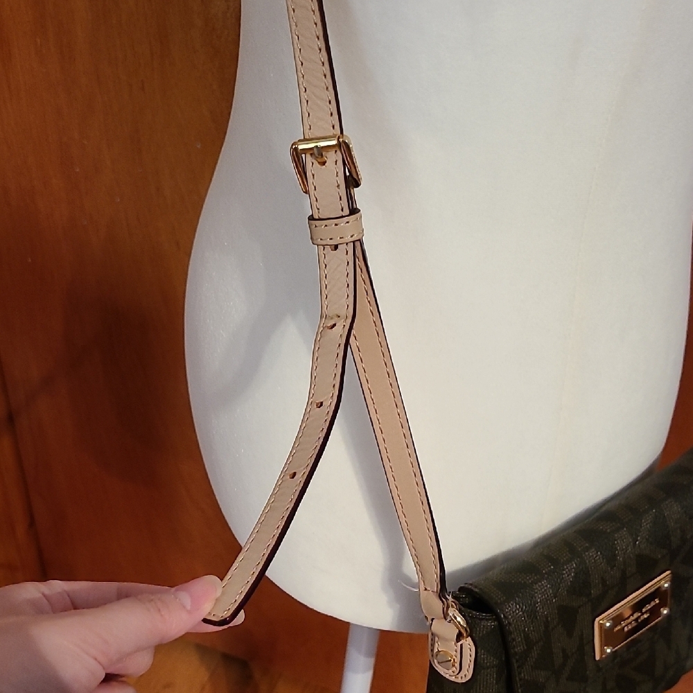 Michael Kors Brown Logo Printed Crossbody Purse - Picture 3 of 9